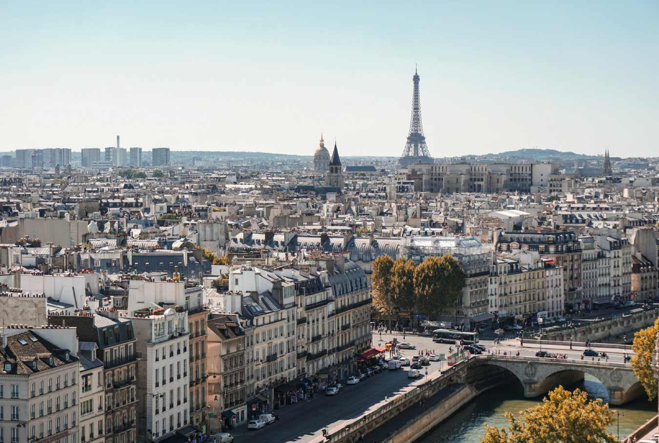 Paris : les quartiers où le métro fait grimper les prix