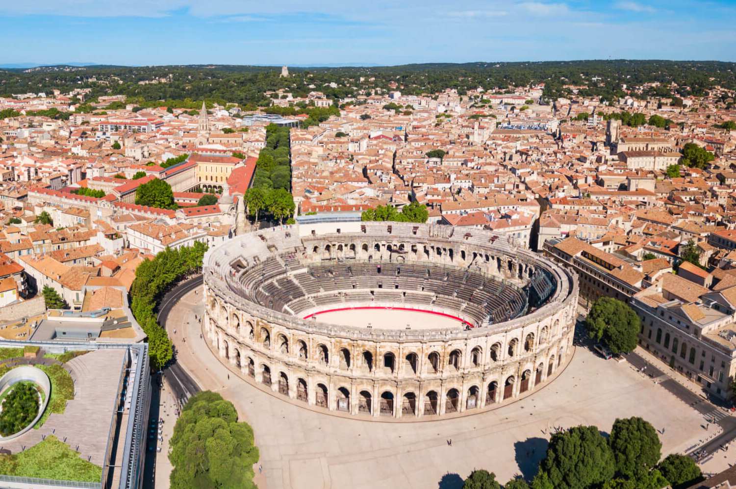 Quartiers à éviter à Nîmes : nos conseils