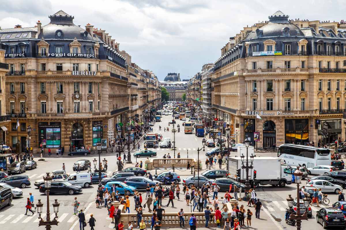 S’installer à Paris en tant qu’expat : guide 2026